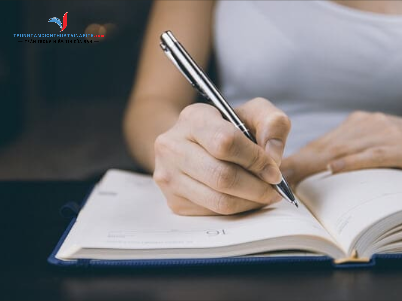 Làm thế nào để trở thành một dịch giả chuyên nghiệp?